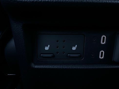 New 2025 Toyota 4Runner 4WD image 16