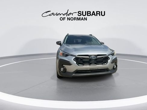 Used 2026 Subaru Crosstrek 2.5i Premium AWD/4WD image 3