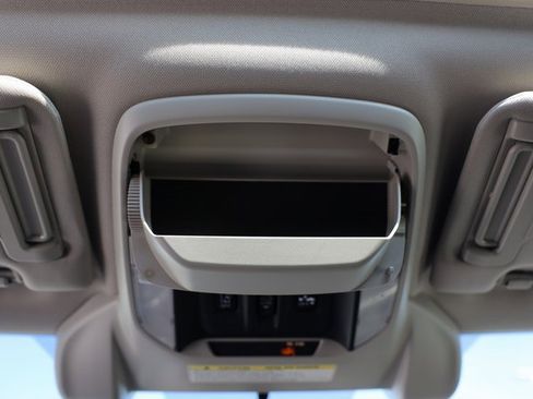 Used 2020 Subaru Forester Limited image 53