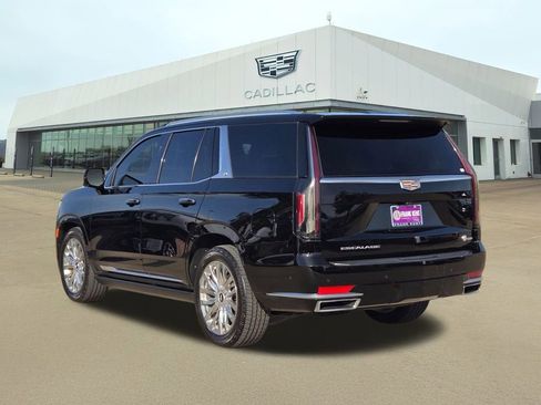 Used 2021 Cadillac Escalade Premium Luxury w/ Driver Assist Tech Package image 4
