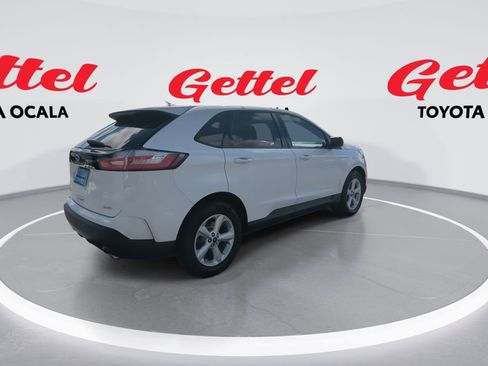 Used 2020 Ford Edge SE image 8