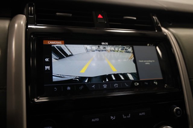 Used 2019 Land Rover Discovery HSE Luxury AWD/4WD image 29