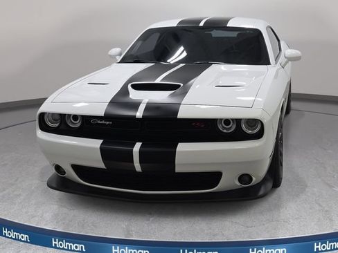 Used 2020 Dodge Challenger R/T Scat Pack RWD image 3