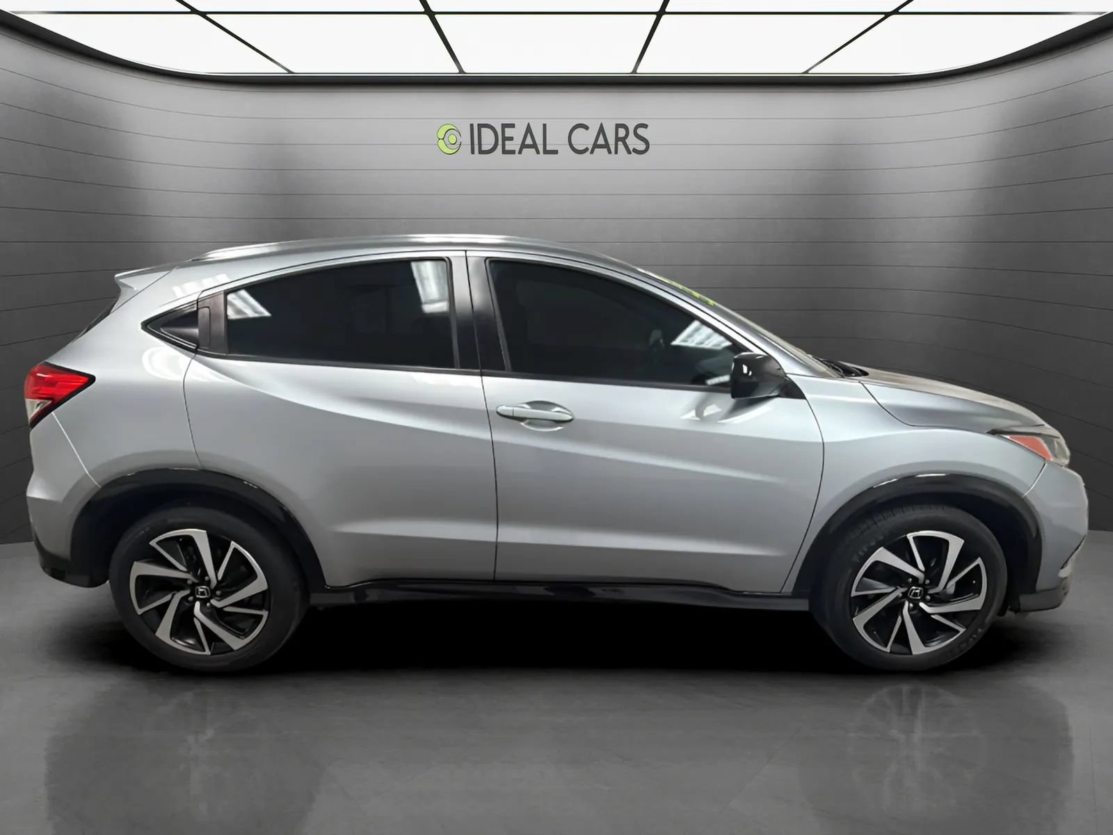 Used 2019 Honda HR-V Sport image 6