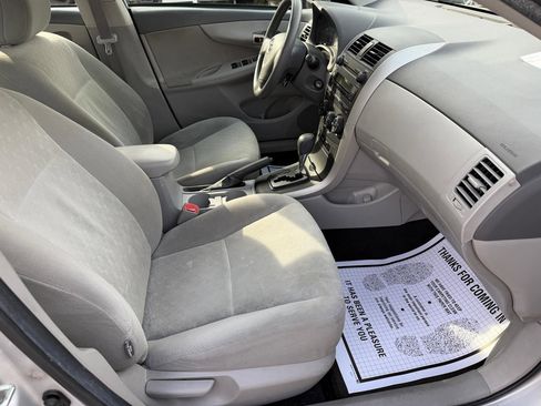 Used 2009 Toyota Corolla S image 10