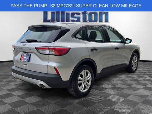 Used 2020 Ford Escape S FWD image 4