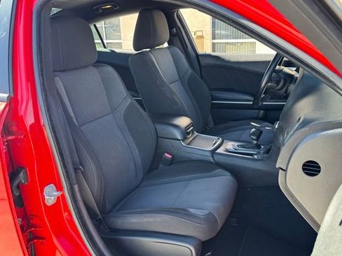 Used 2022 Dodge Charger SXT image 30