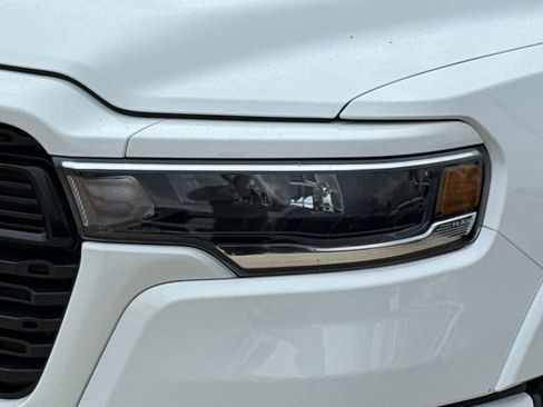 New 2026 RAM 1500 4x4 Crew Cab image 4