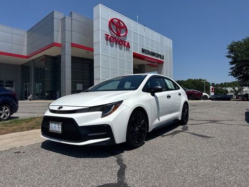 Used 2022 Toyota Corolla SE FWD image 1