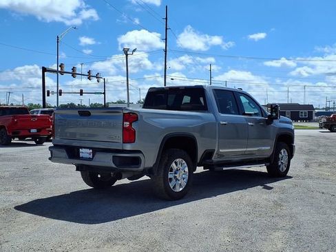 Used 2024 Chevrolet Silverado 3500 High Country AWD/4WD image 20