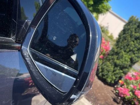 Used 2019 BMW X5 xDrive40i w/ M Sport Package AWD/4WD image 15