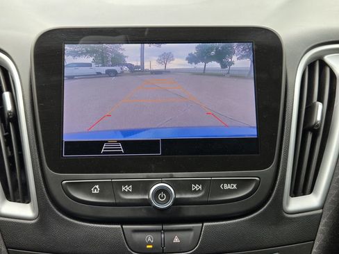 Used 2023 Chevrolet Malibu LT image 15