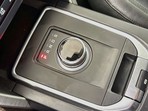 Used 2019 Land Rover Discovery Sport AWD/4WD image 20