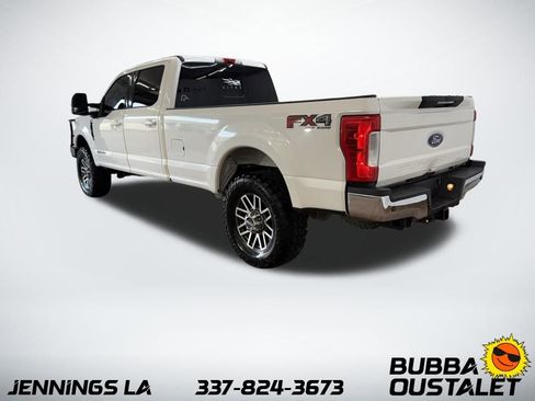Used 2018 Ford F350 Lariat w/ Lariat Ultimate Package image 4