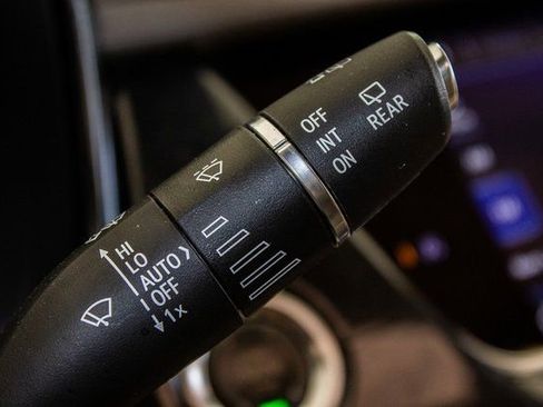 Used 2022 Cadillac XT6 Premium Luxury image 30