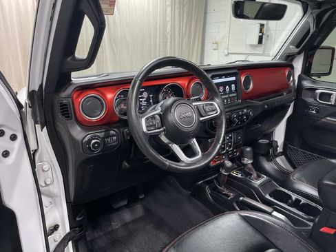 Used 2018 Jeep Wrangler Unlimited Rubicon AWD/4WD image 10