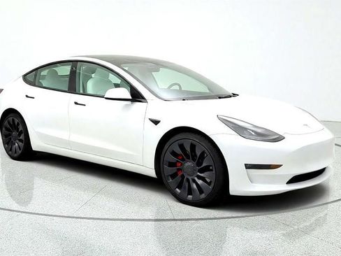 Used 2023 Tesla Model 3 Performance AWD/4WD image 3
