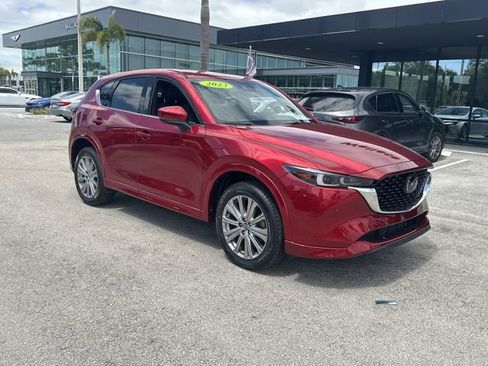 Used 2023 MAZDA CX-5 Signature AWD/4WD image 5