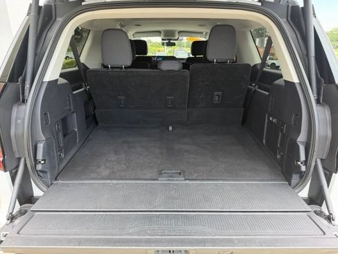 Used 2025 Ford Expedition Max Active RWD image 16