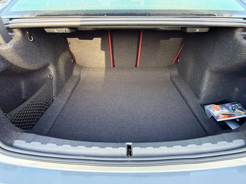 New 2026 BMW 330i Sedan w/ M Sport Package image 11