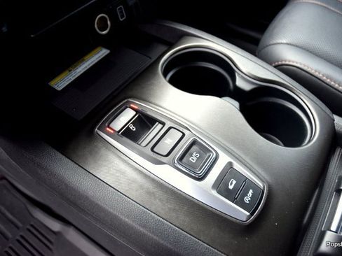 Used 2023 Honda Passport TrailSport image 11