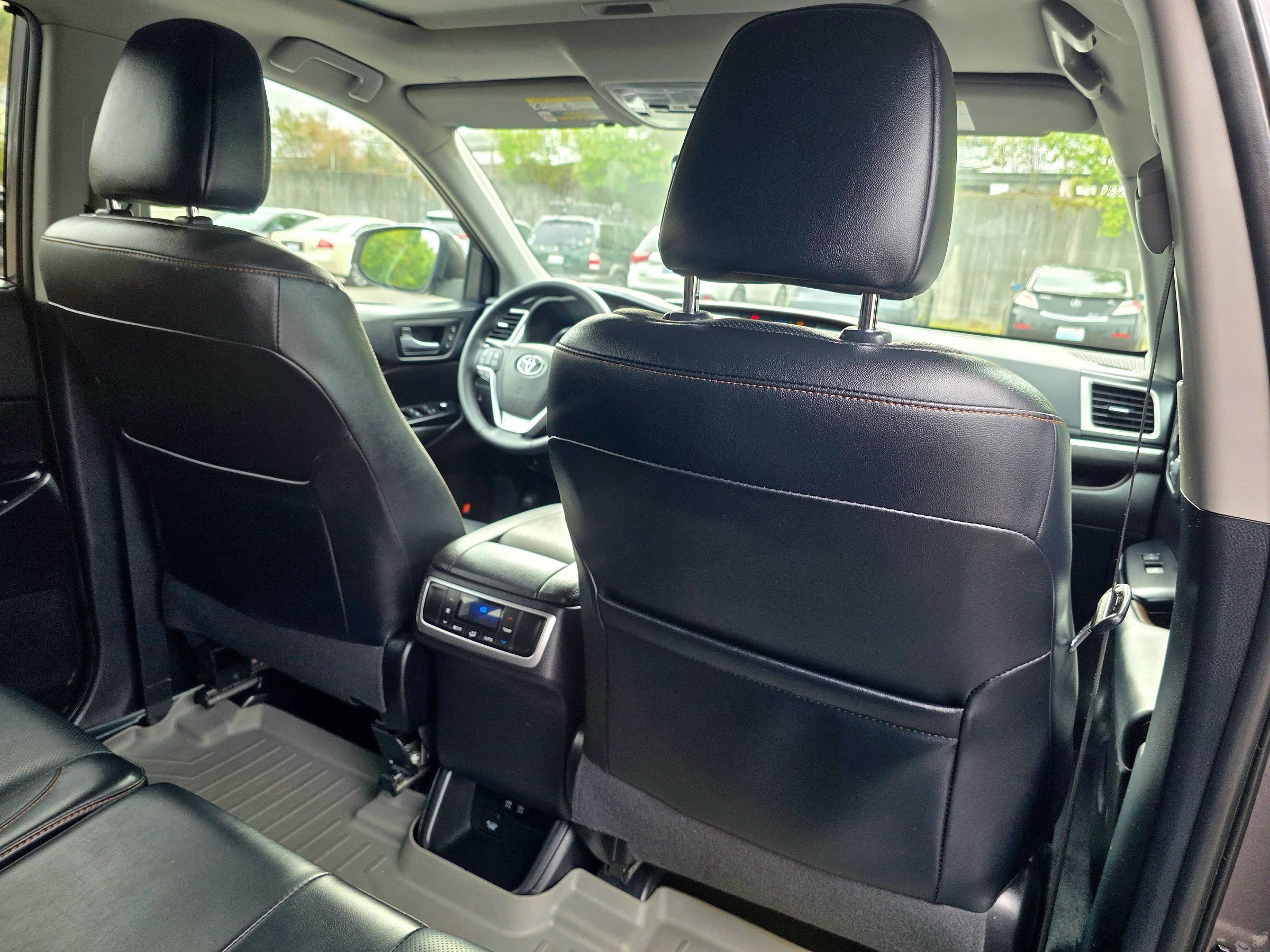 Used 2019 Toyota Highlander Limited AWD/4WD image 63