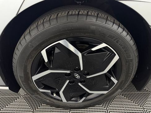 Used 2024 Hyundai Ioniq 5 Limited RWD image 12