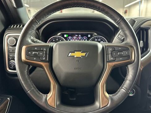 Used 2019 Chevrolet Silverado 1500 High Country w/ Technology Package image 25