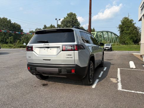 New 2026 Jeep Cherokee Limited AWD/4WD image 7