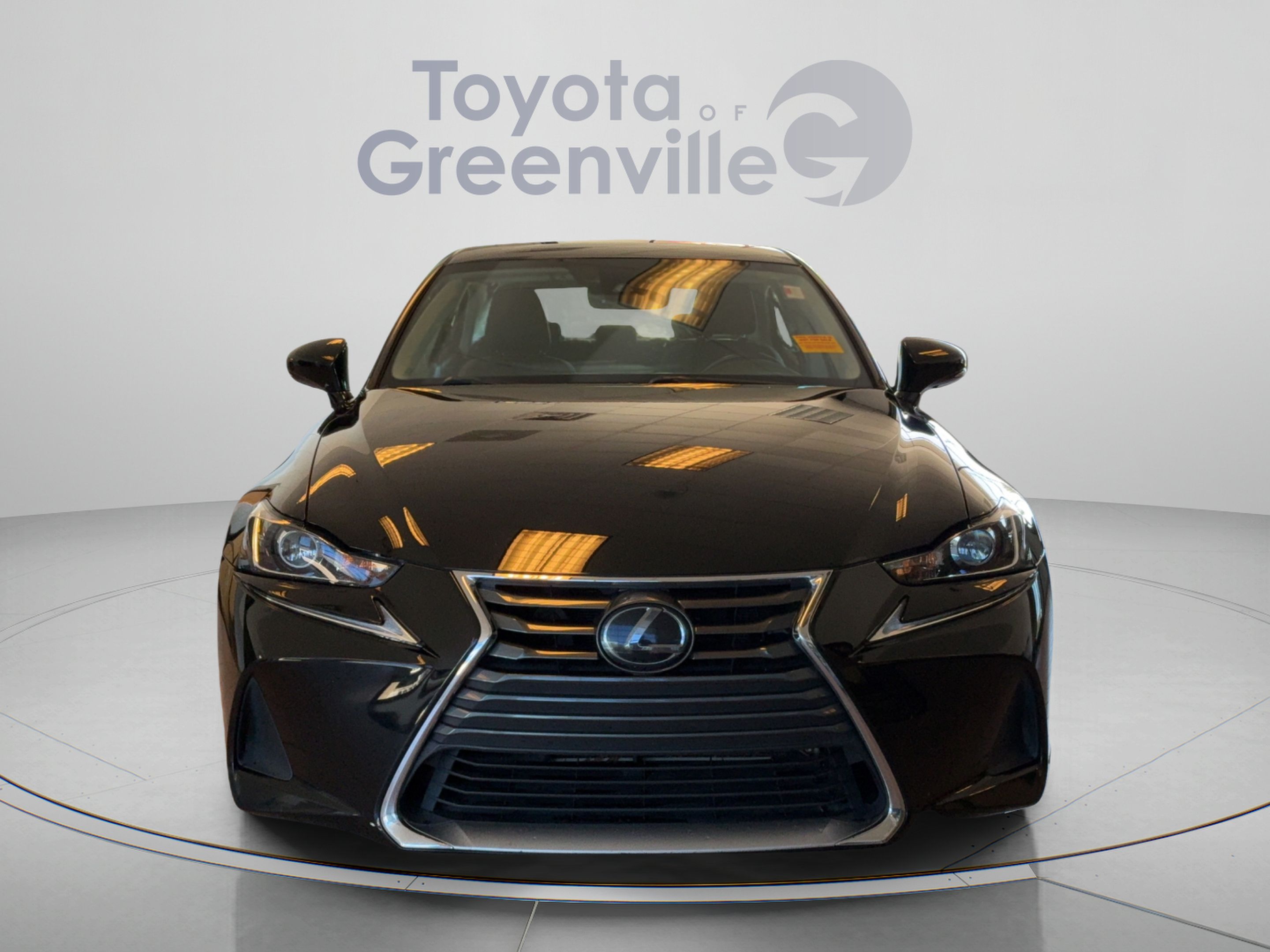 Used 2020 Lexus IS 300 w/ Accessory Package RWD image 9