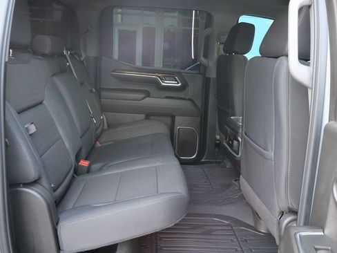 Used 2024 GMC Sierra 1500 Elevation AWD/4WD image 17