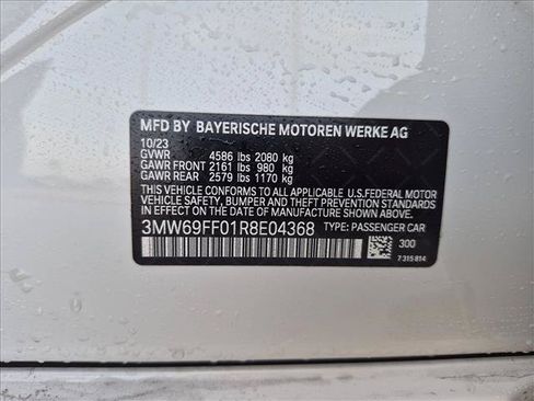 Used 2024 BMW 330i Sedan w/ Convenience Package RWD image 18