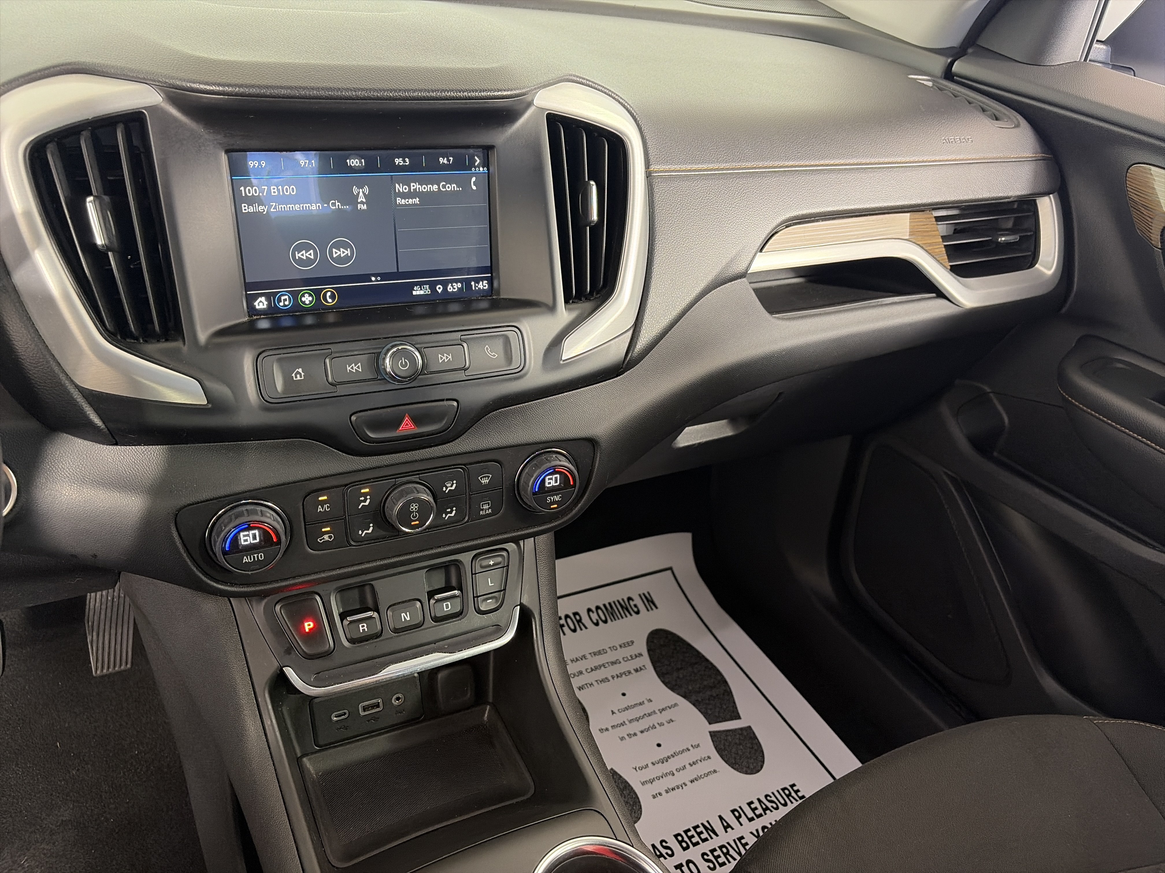 Used 2018 GMC Terrain SLE w/ Driver Convenience Package FWD image 10