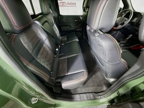 Certified 2025 Nissan Frontier PRO-4X w/ Pro Premium Package AWD/4WD image 32