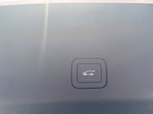 New 2026 Chevrolet Suburban RST AWD/4WD image 11