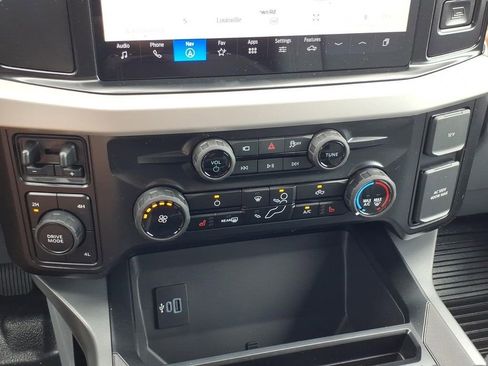 New 2026 Ford F350 XLT w/ XLT Premium Package AWD/4WD image 25
