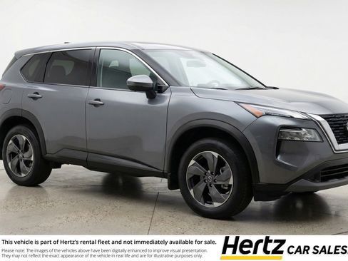 Used 2025 Nissan Rogue SV image 1