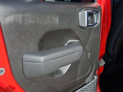 New 2026 Jeep Wrangler Unlimited Rubicon image 16