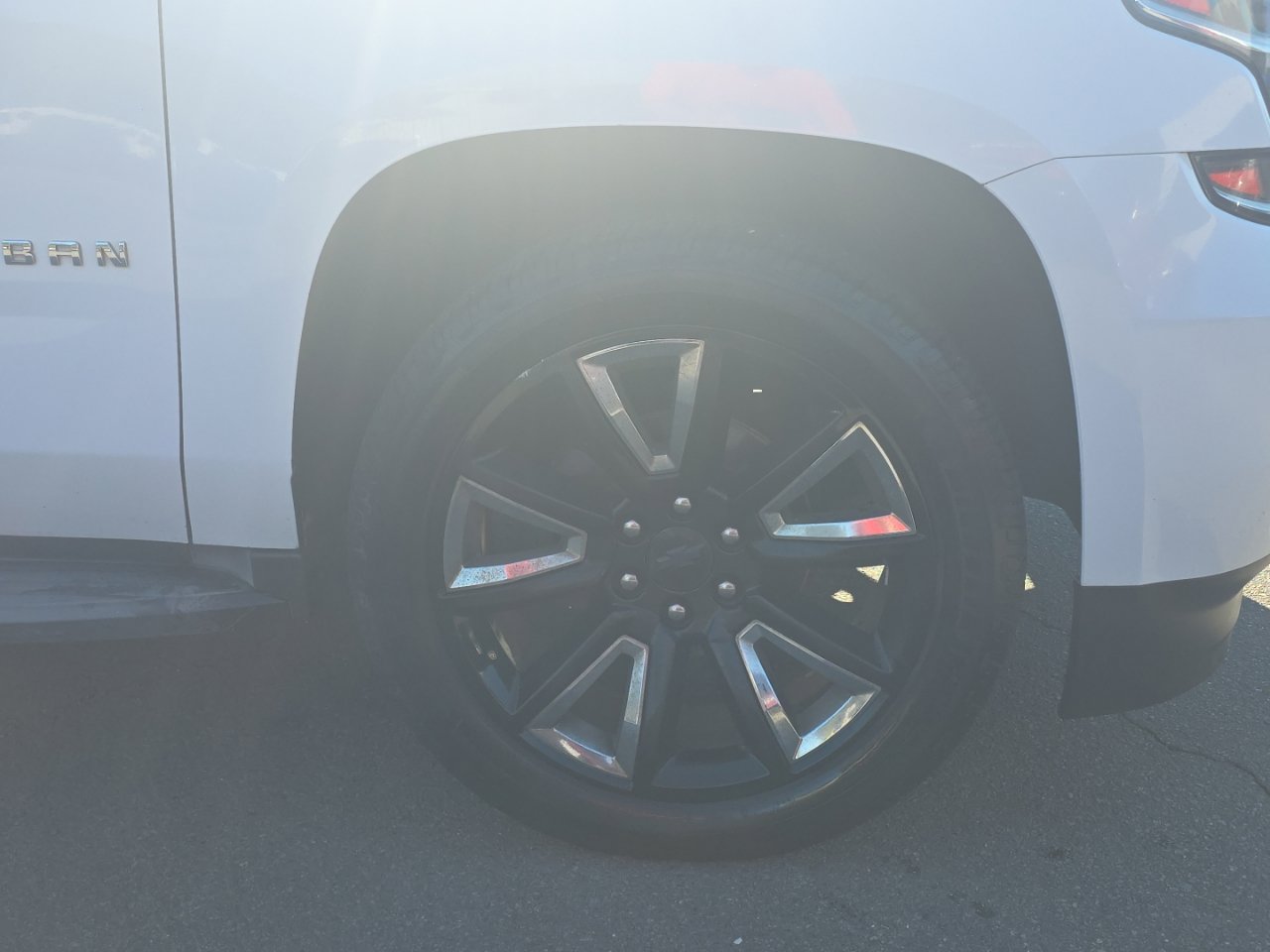 Used 2016 Chevrolet Suburban LS w/ Max Trailering Package RWD image 13