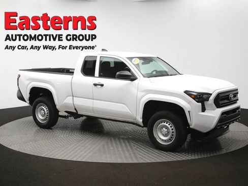 Used 2024 Toyota Tacoma SR RWD image 44