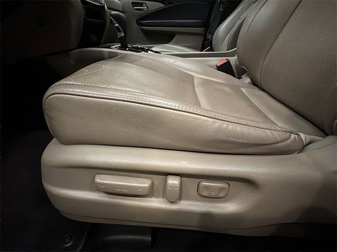 Certified 2017 Honda Ridgeline RTL-E image 11