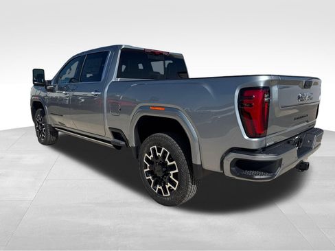 New 2026 GMC Sierra 2500 Denali Ultimate w/ LPO, Black Badging Package AWD/4WD image 17