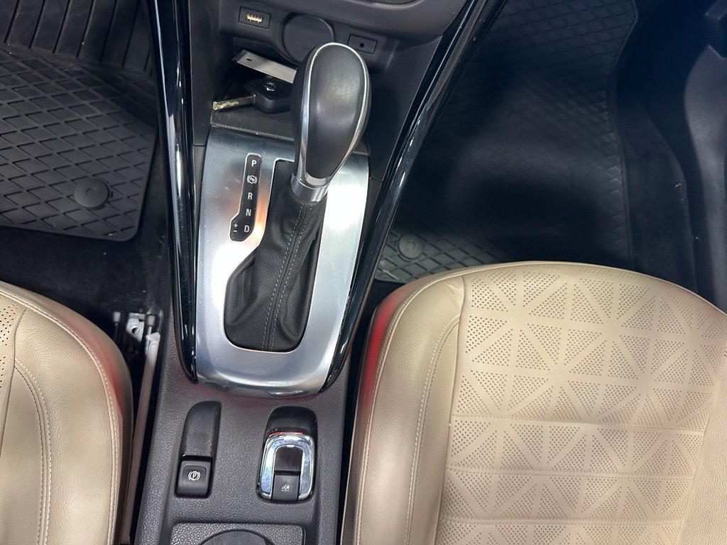 Used 2019 Buick Cascada Premium FWD image 15