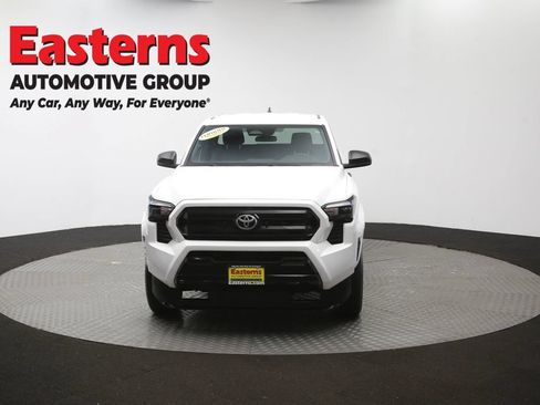 Used 2024 Toyota Tacoma SR RWD image 46