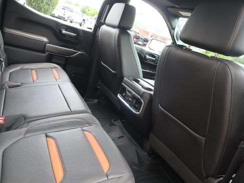 Used 2020 GMC Sierra 1500 AT4 w/ AT4 Premium Package AWD/4WD image 34