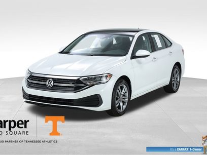 Used 2024 Volkswagen Jetta SE w/ Panoramic Sunroof Package