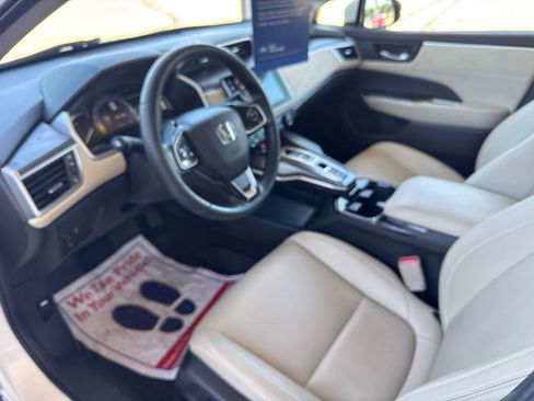 Used 2021 Honda Clarity Touring image 22