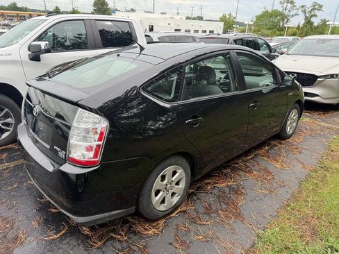 Used 2006 Toyota Prius w/ Pkg 1 FWD image 3
