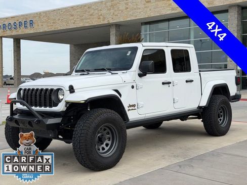 Used 2024 Jeep Gladiator Sport AWD/4WD image 8