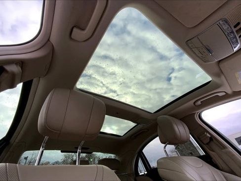 Used 2016 Mercedes-Benz S 550 S 550 image 21